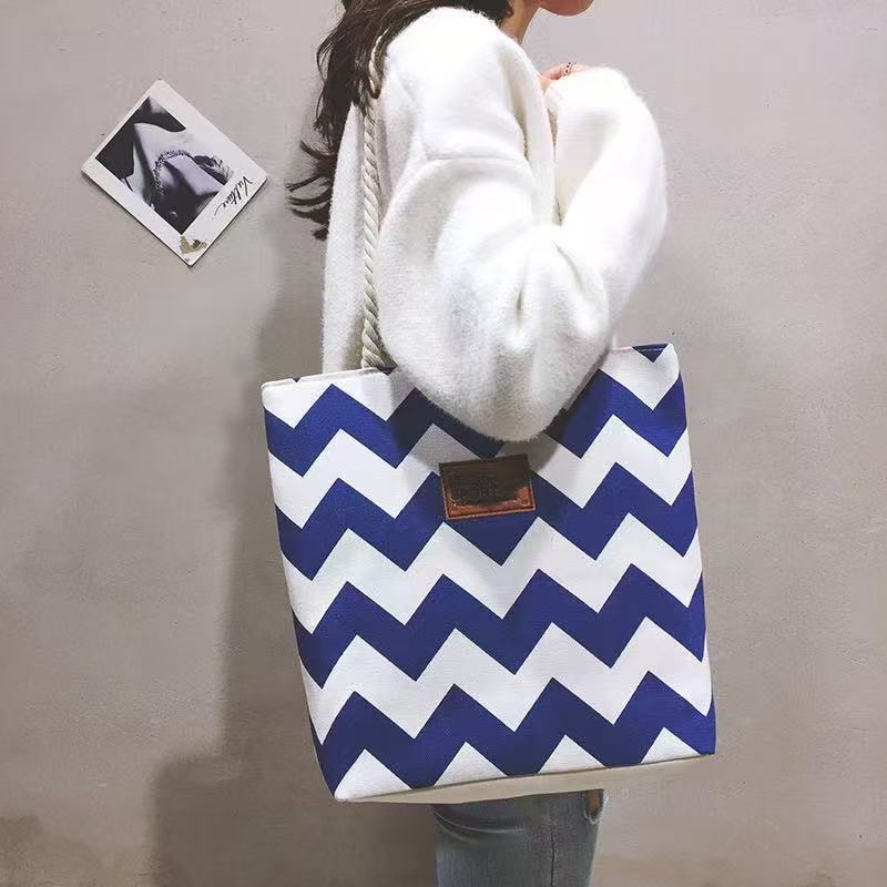 B015# 手提包图片 011